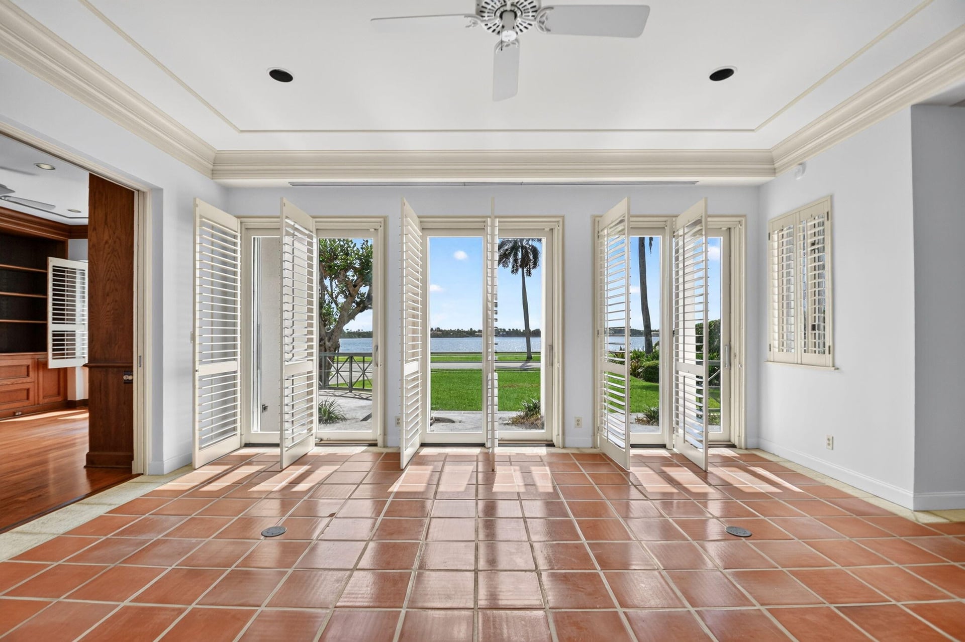 SoSo West Palm Beach Residence photo 9