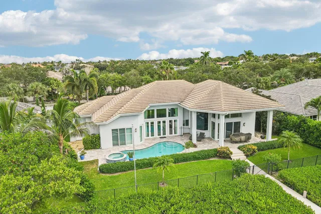 Jupiter River Estates Residence photo 42