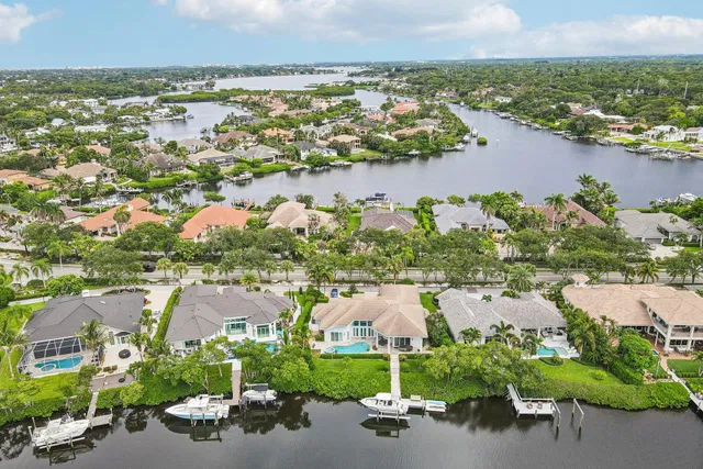 Jupiter River Estates Residence photo 43