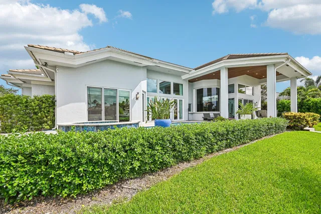 Jupiter River Estates Residence photo 47