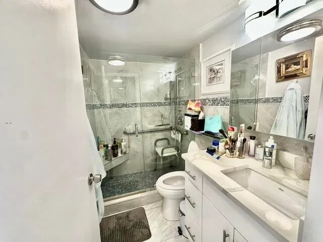 Residence photo 8
