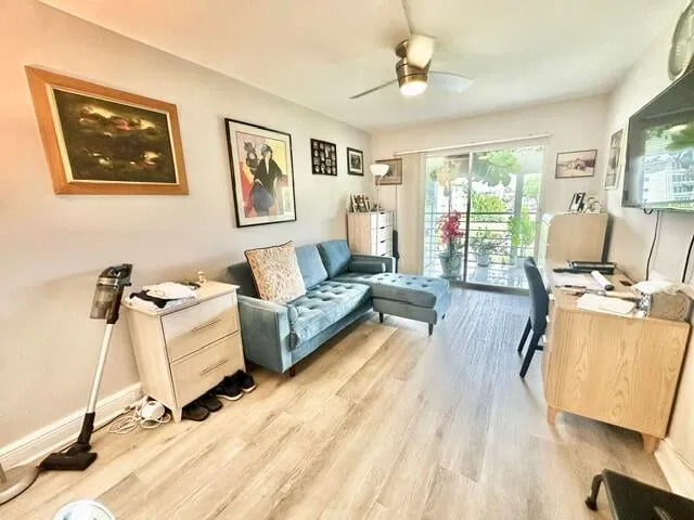 Residence photo 9