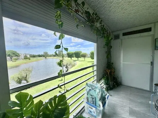 Residence photo 11