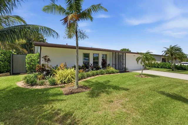  Residence photo 35