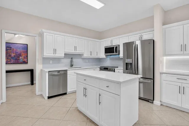  Residence photo 29