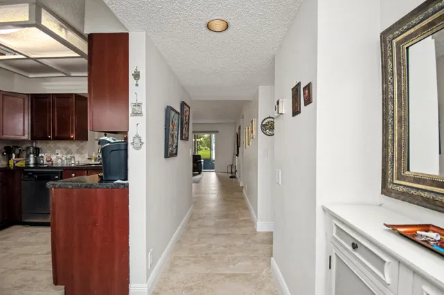 Unit 102 photo 13
