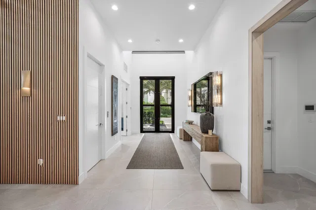 Residence photo 6