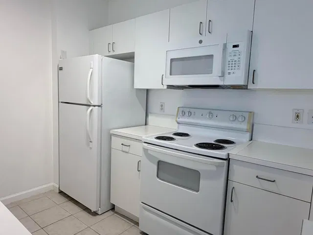 Courtyards in Cityplace Unit 323 photo 4