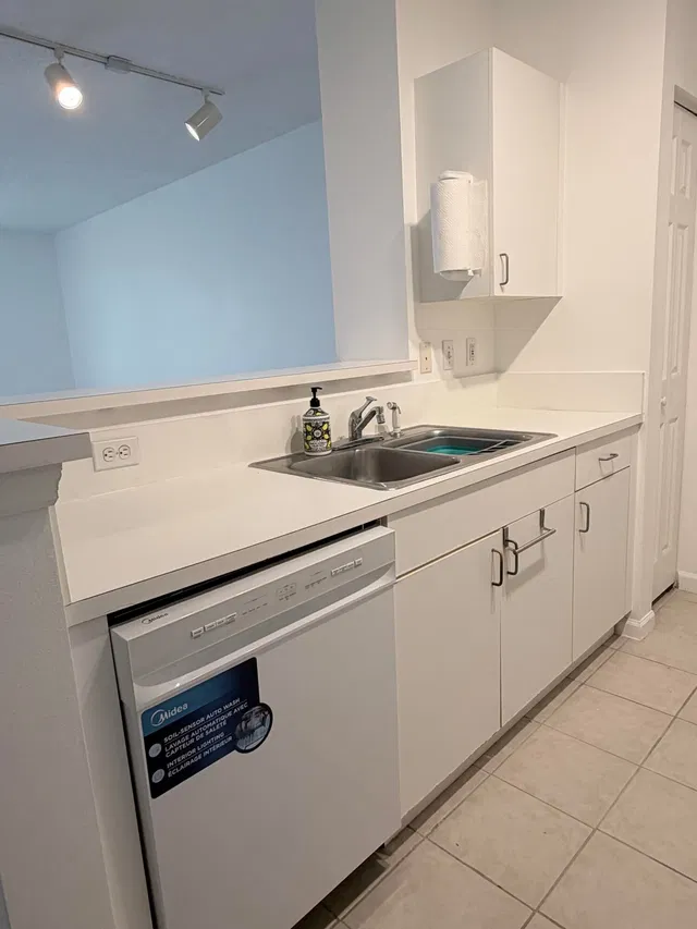 Courtyards in Cityplace Unit 323 photo 5
