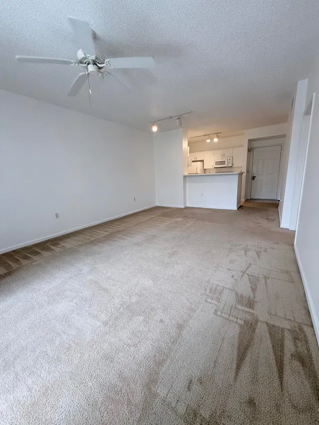 Courtyards in Cityplace Unit 323 photo 6