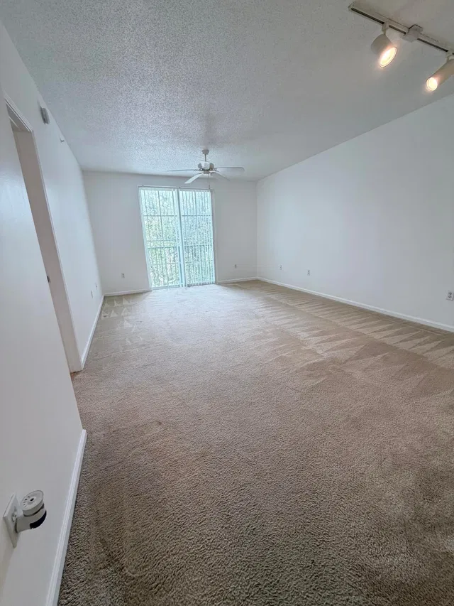 Courtyards in Cityplace Unit 323 photo 8
