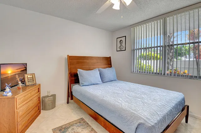 Unit 102 D photo 14