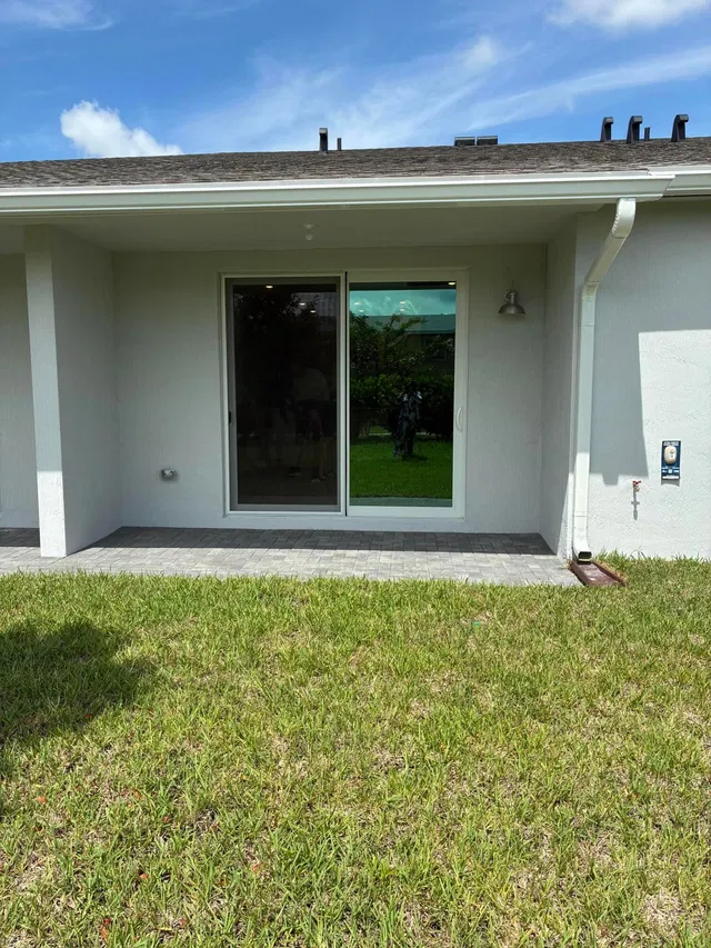 Residence photo 20