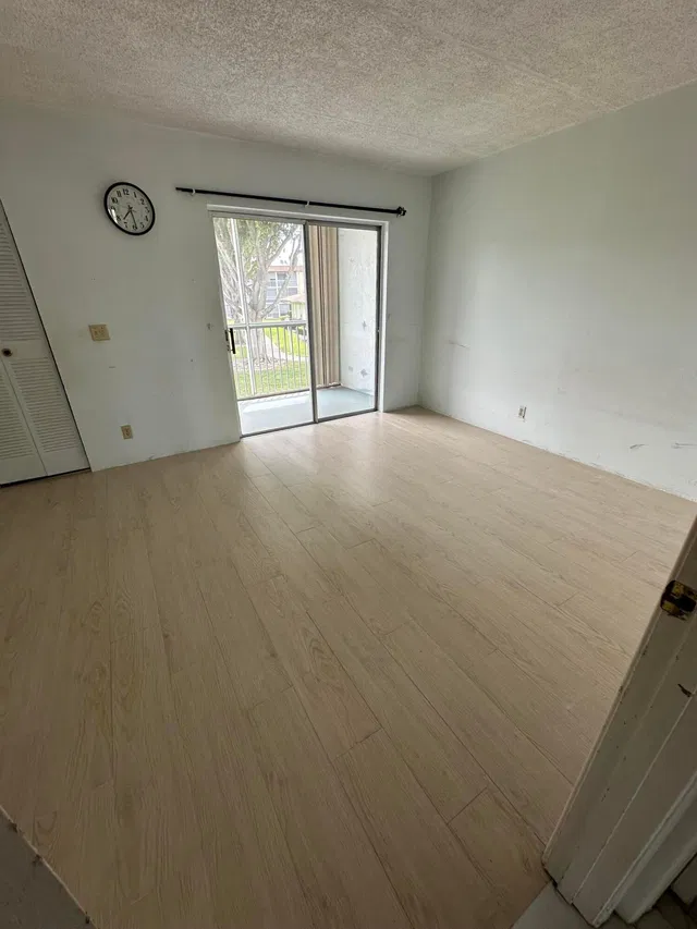  Unit 205 photo 9