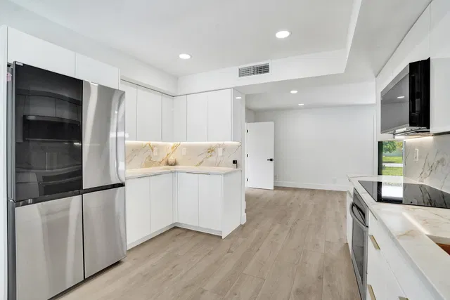  Residence photo 18