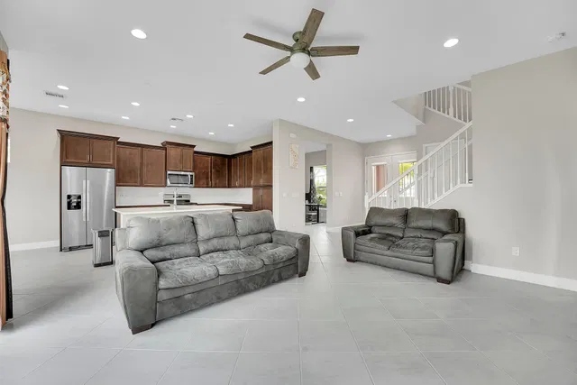 Residence photo 6