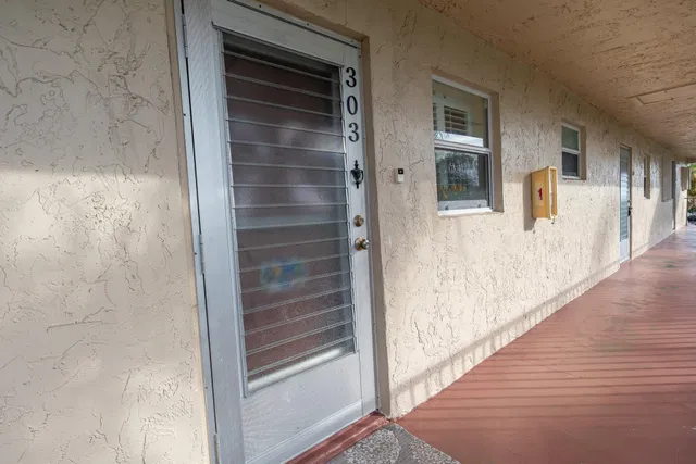 Unit 303 photo 26