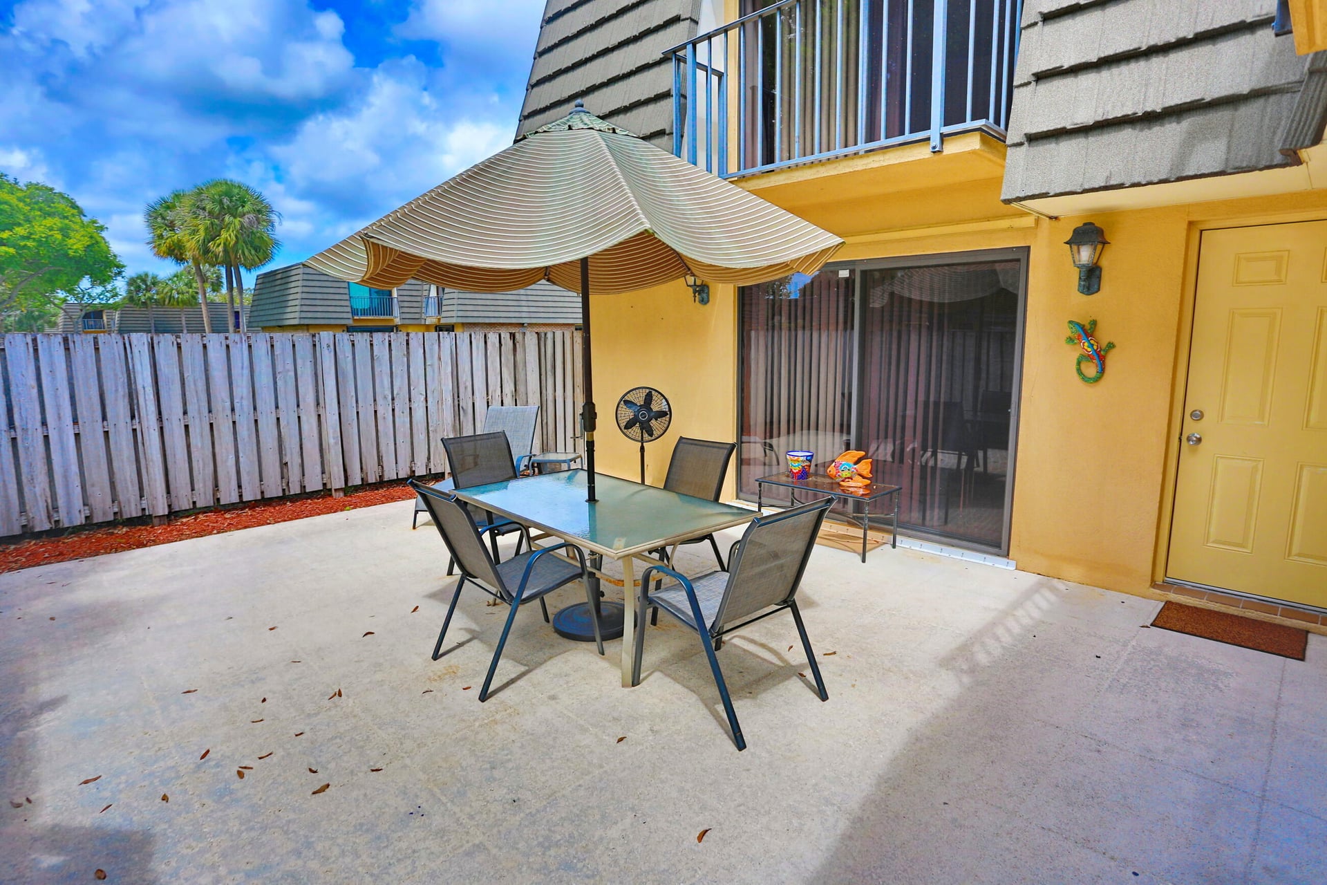 Residence photo 12