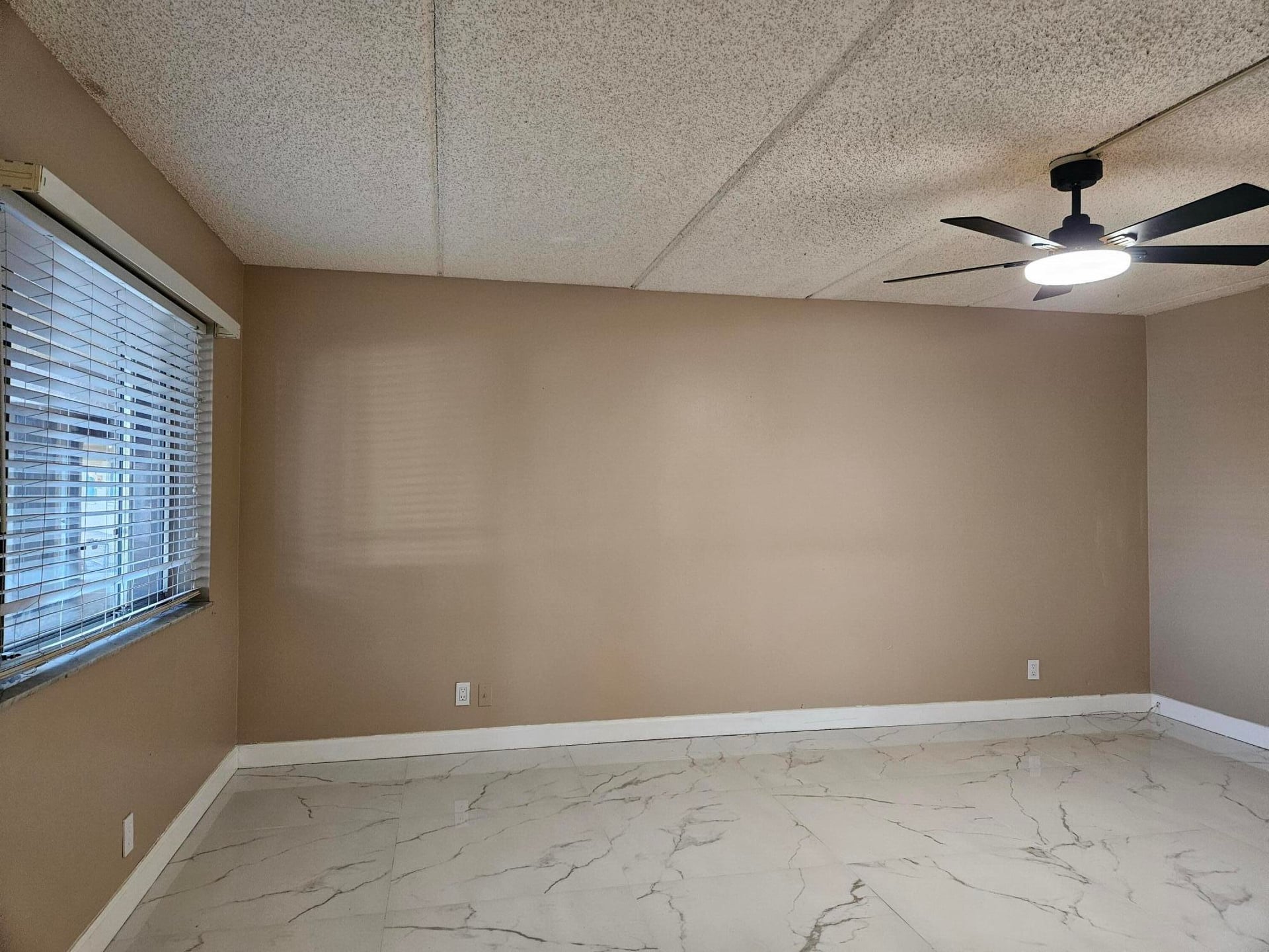 Unit 114 photo 3