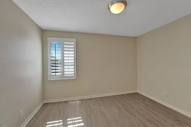  Residence photo 40