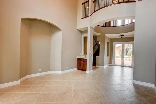 Residence photo 6