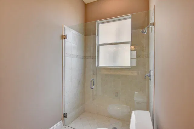 Residence photo 26