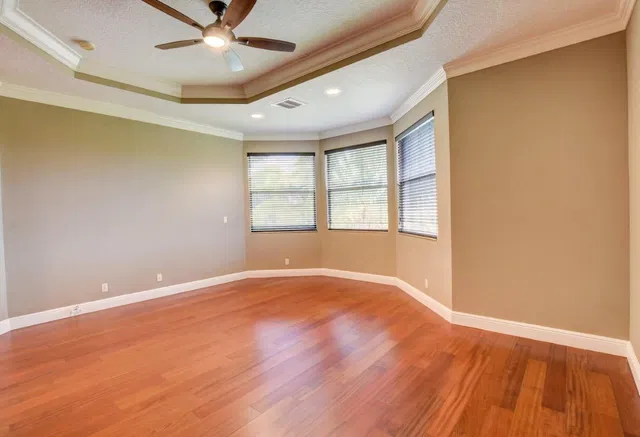 Residence photo 31