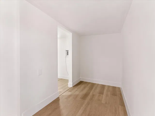  Residence photo 7