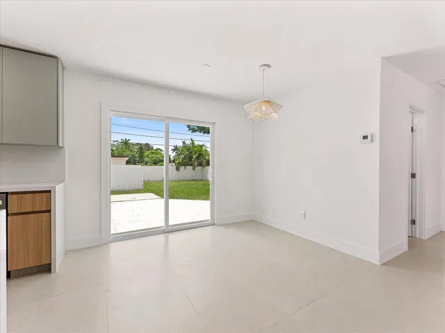  Residence photo 11