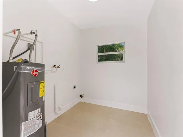  Residence photo 27