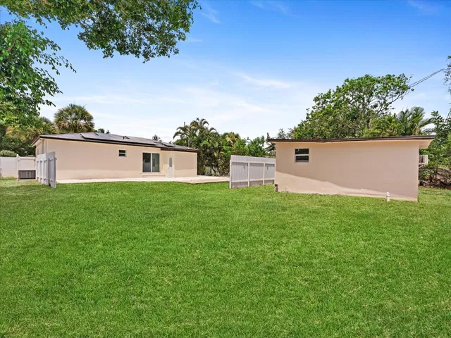  Residence photo 36
