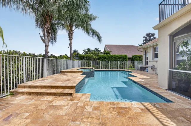 Boca Isles Residence photo 32