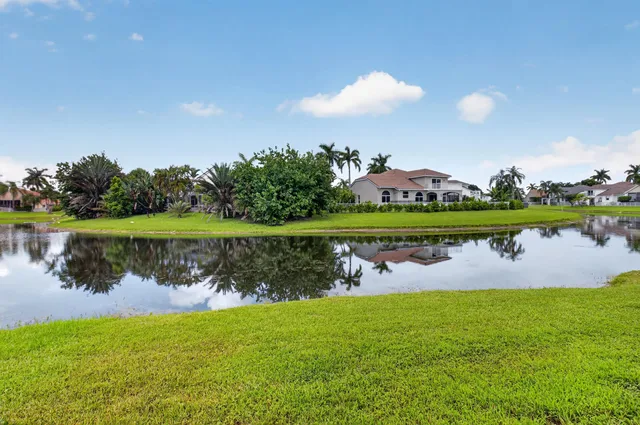 Boca Isles Residence photo 39