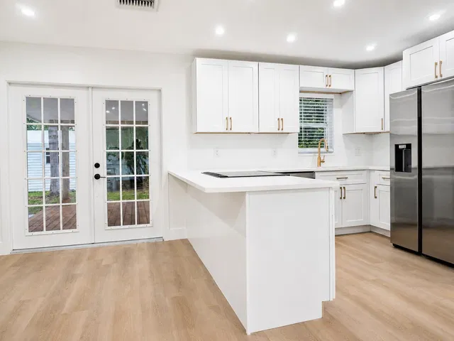 Residence photo 4