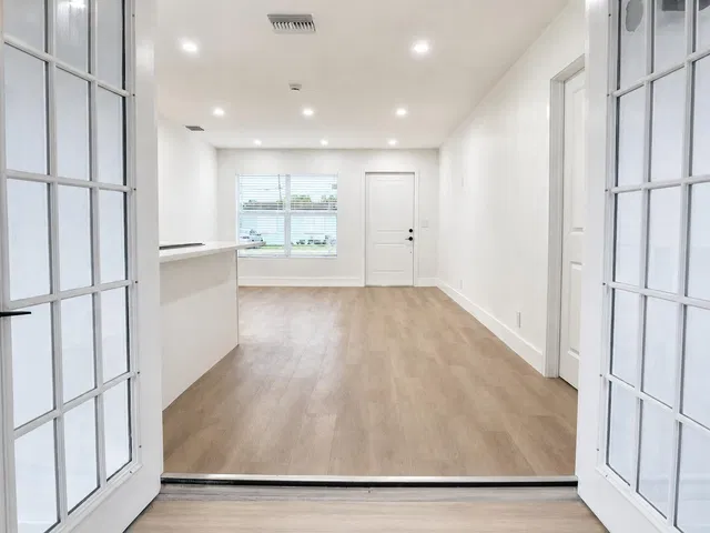 Residence photo 6
