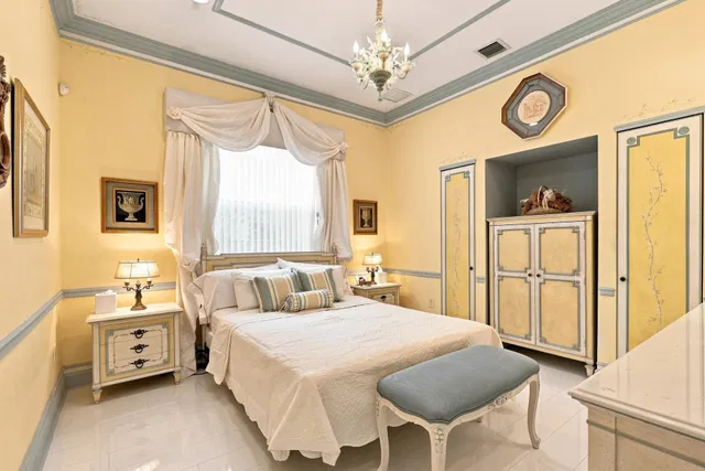Residence photo 41