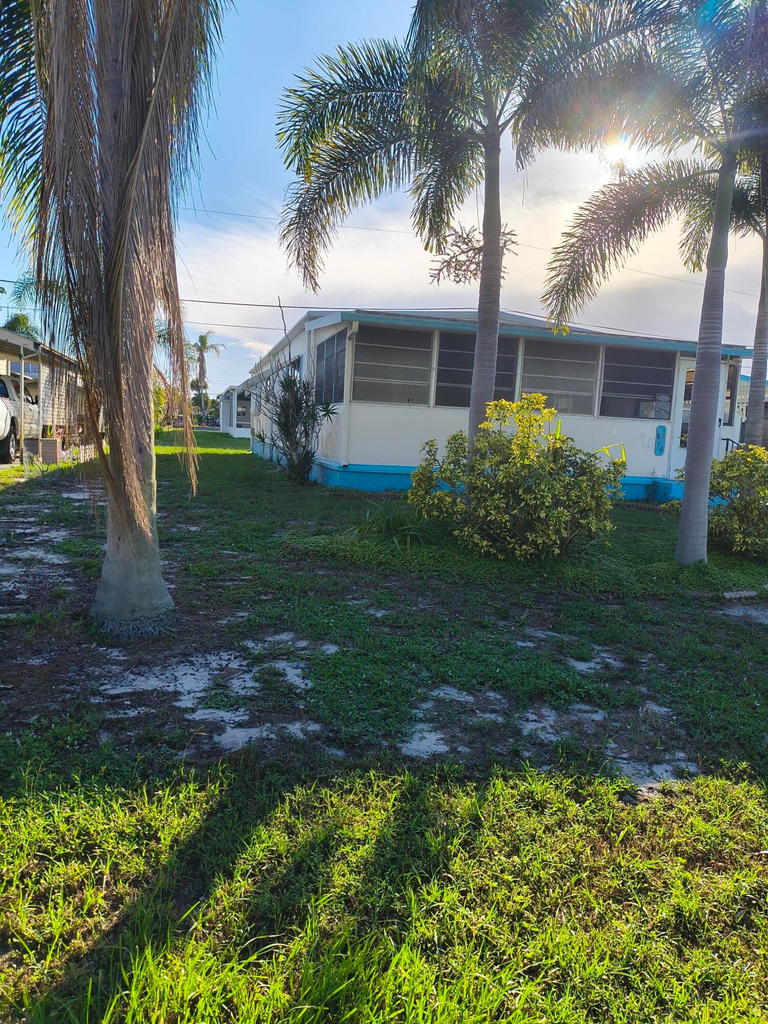 Residence photo 2