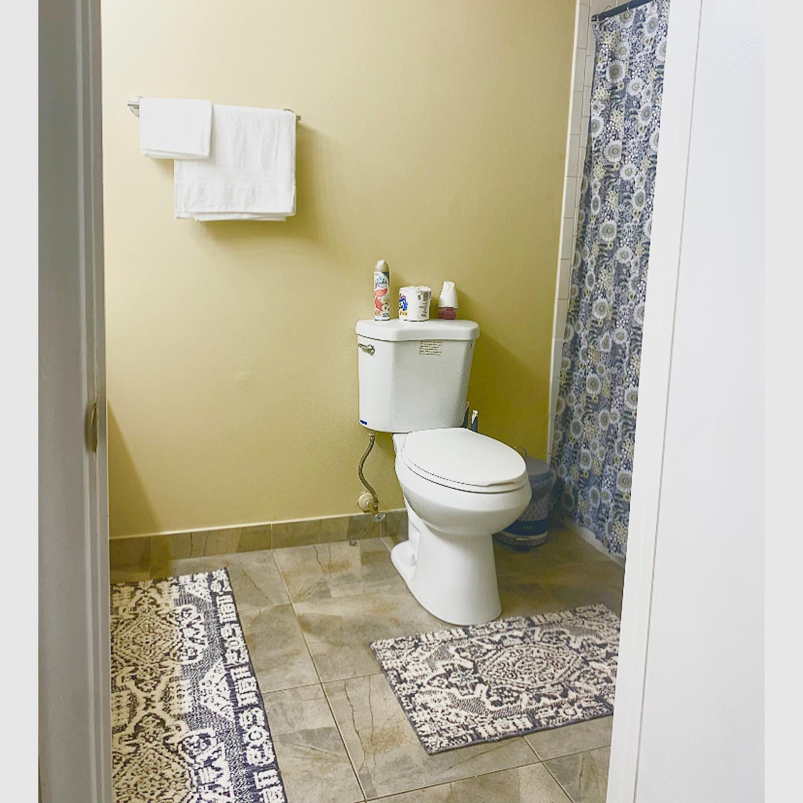 Unit 403 photo 33