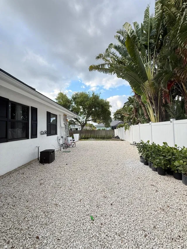 Residence photo 41