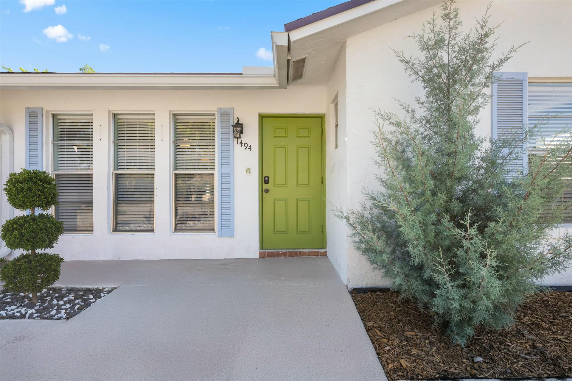 Residence photo 3
