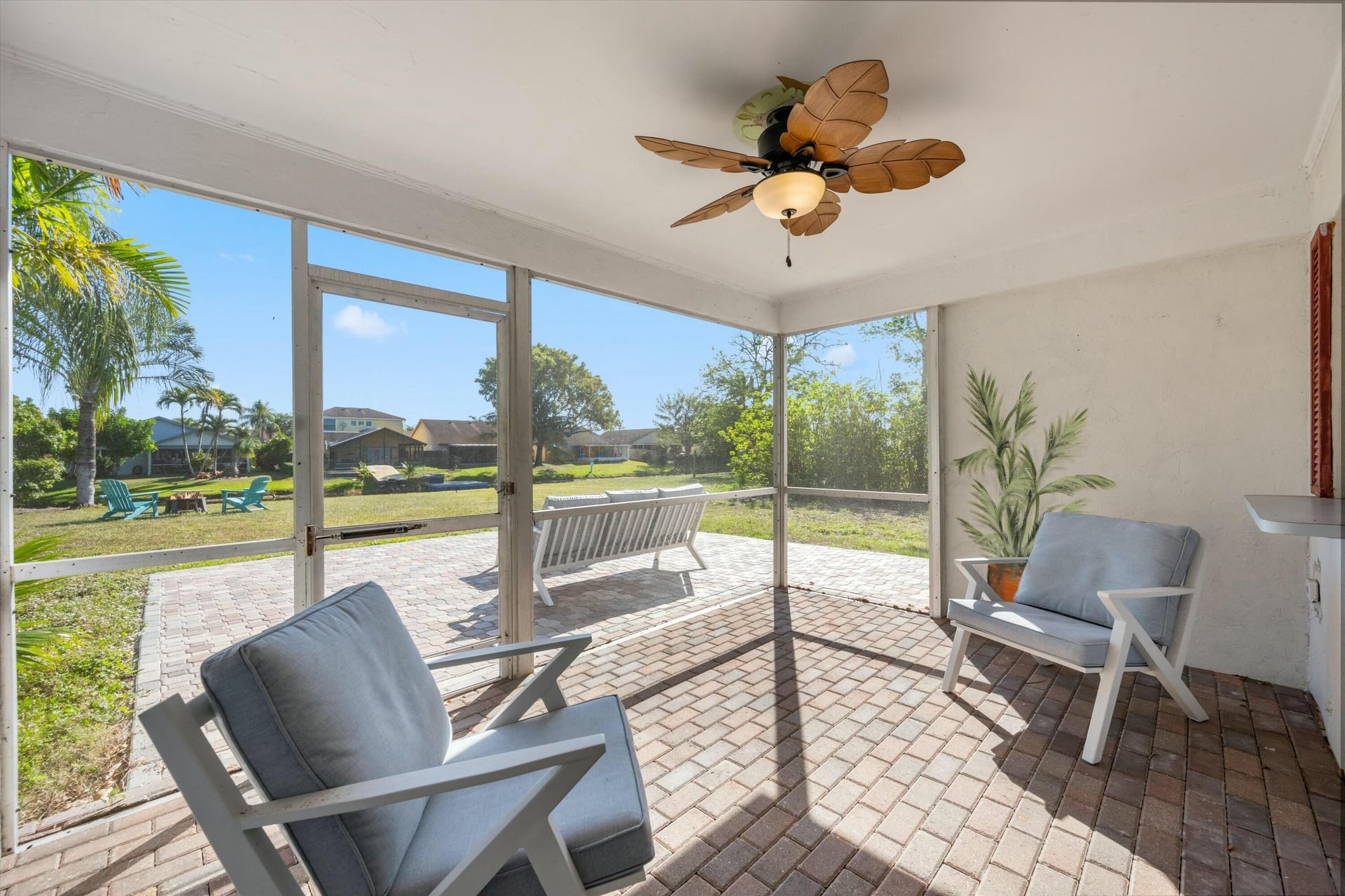 Residence photo 19