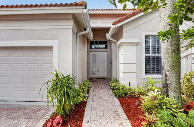 Residence photo 2