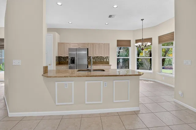 Residence photo 10