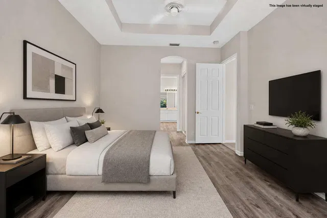 Residence photo 17
