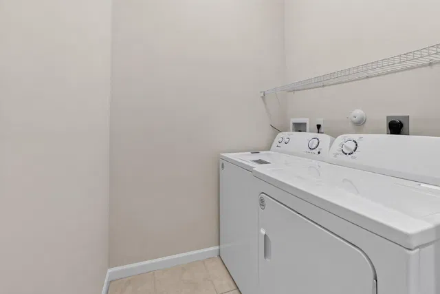 Residence photo 26
