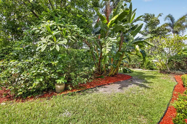 Residence photo 31