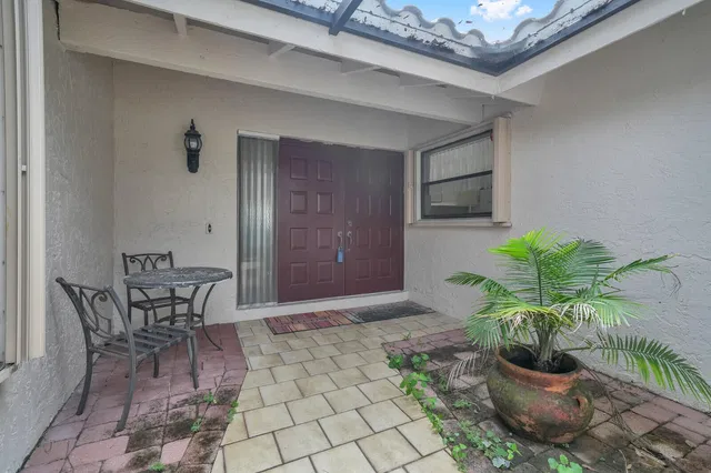  Residence photo 22