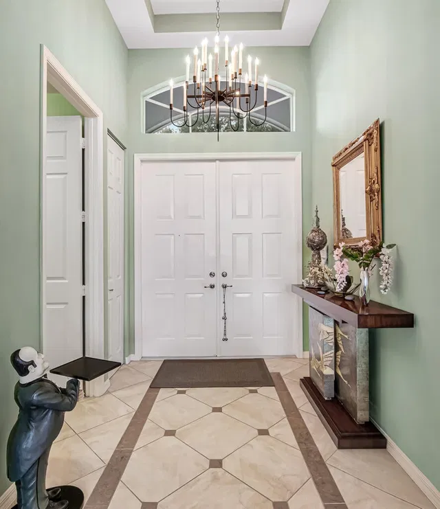 Residence photo 5