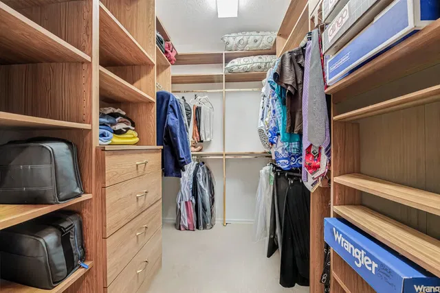 Residence photo 25
