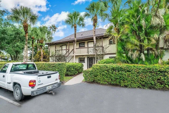  Unit 208 photo 18